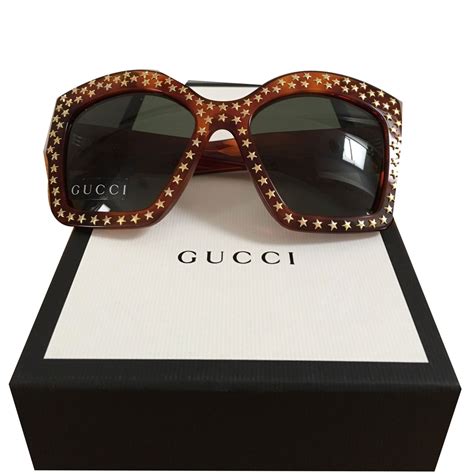 gucci lunette soleil|Lunettes de soleil carrées en or et multicolore .